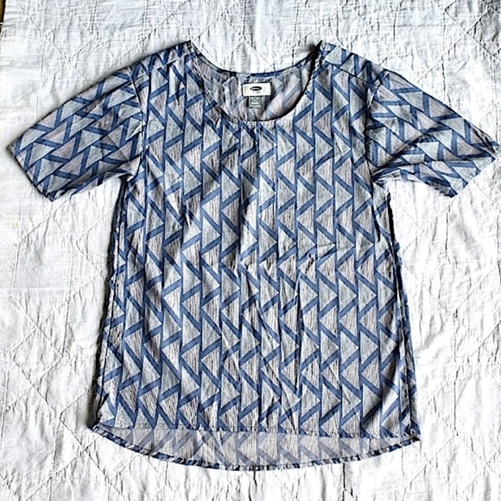 Old Navy Geometric Top Girls size Extra Large